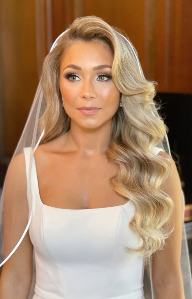 Accessories That Work With Hollywood Waves