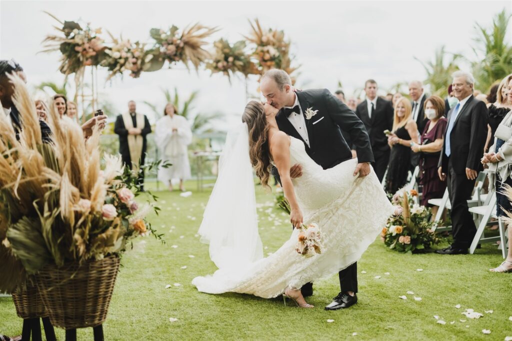 Climate-Resistant Bridal Beauty: The South Florida Bride's Complete Guide